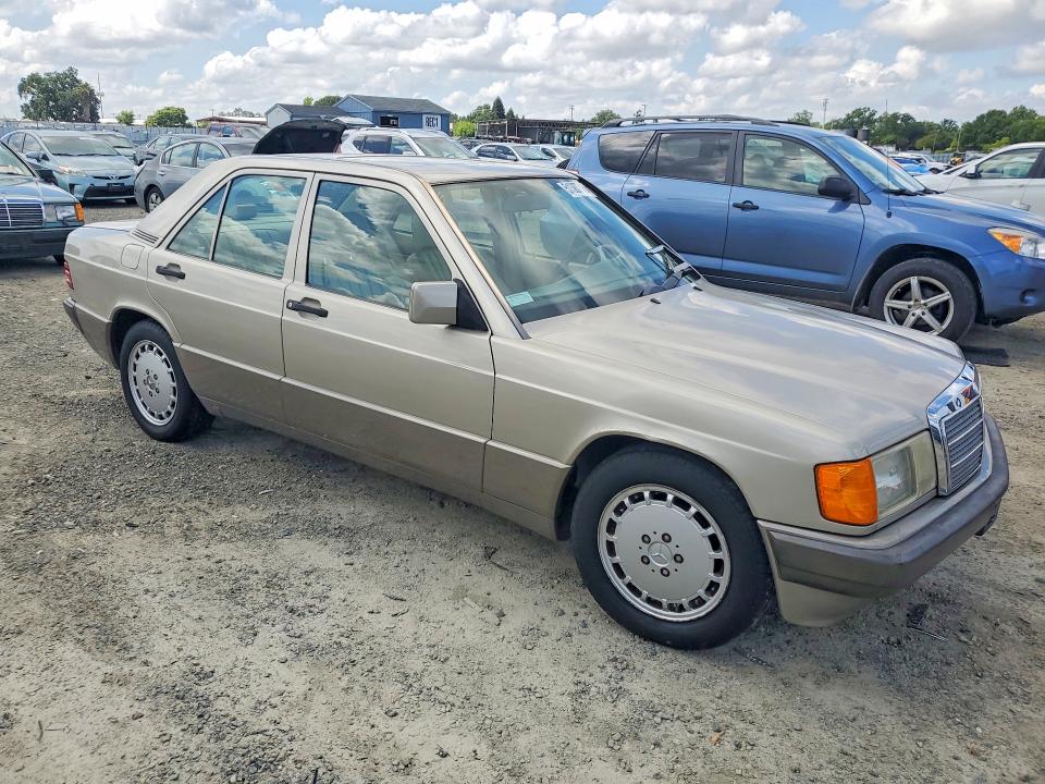Продажа на аукционе авто 1993 Mercedes-benz 190, vin: WDBDA28D5PG032718, номер лота: 51387716
