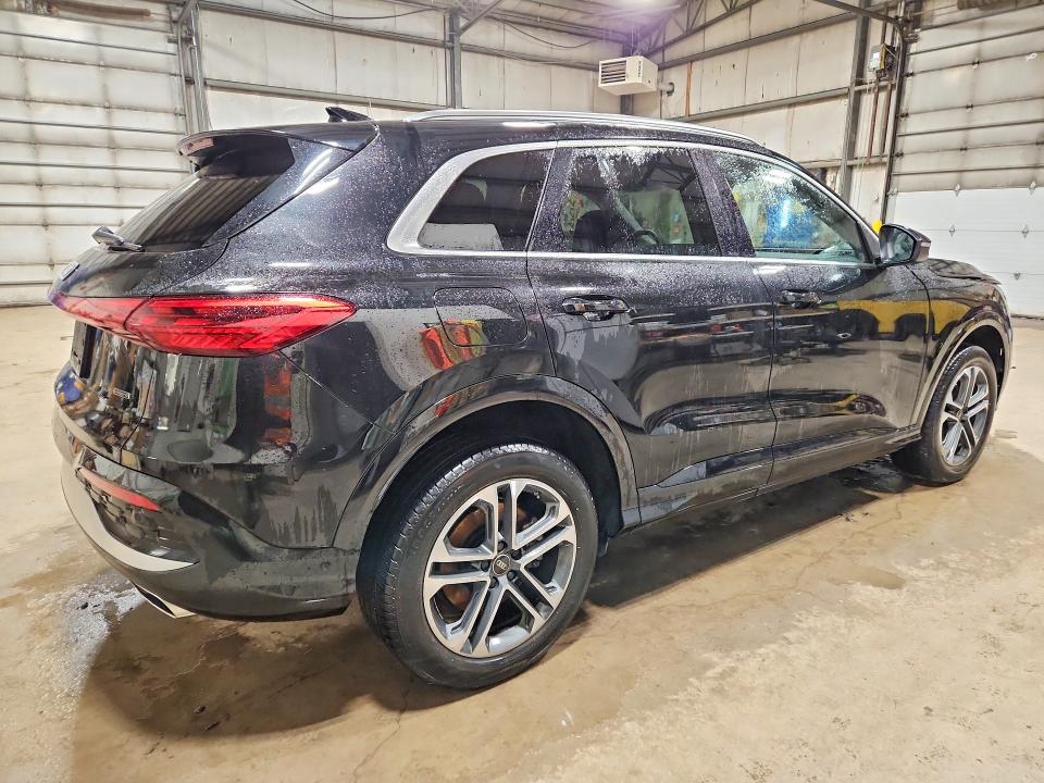 48908496 :رقم المزاد ، WA11AAGU6S2035207 vin ، 2025 Audi Q5 مزاد بيع