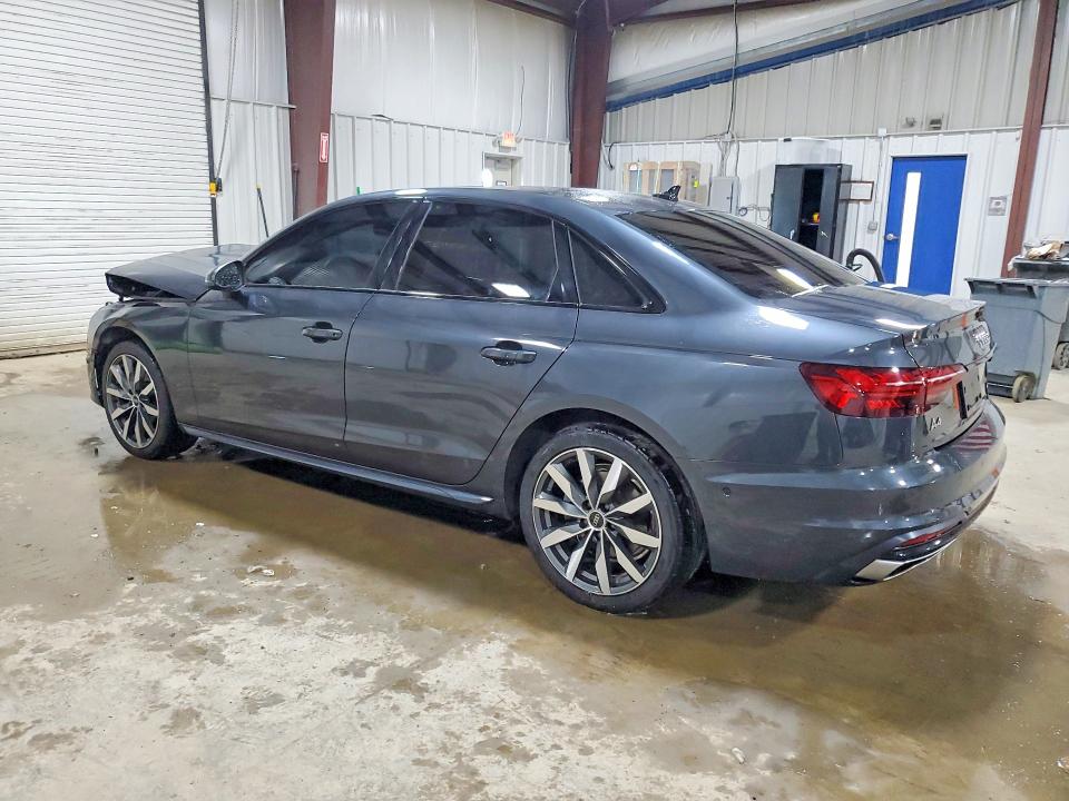 Aukcja sprzedaży 2022 Audi A4, vin: WAUCBAF49NN003056, numer aukcji: 51404756