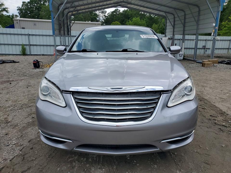 2013 Chrysler 200 მანქანა იყიდება აუქციონზე, vin: 1C3CCBBB1DN597851, აუქციონის ნომერი: 51550656