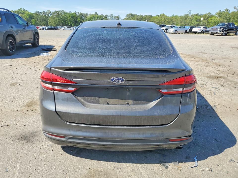 Продаж на аукціоні авто 2018 Ford Fusion, vin: 3FA6P0LU0JR137614, номер лоту: 50018686