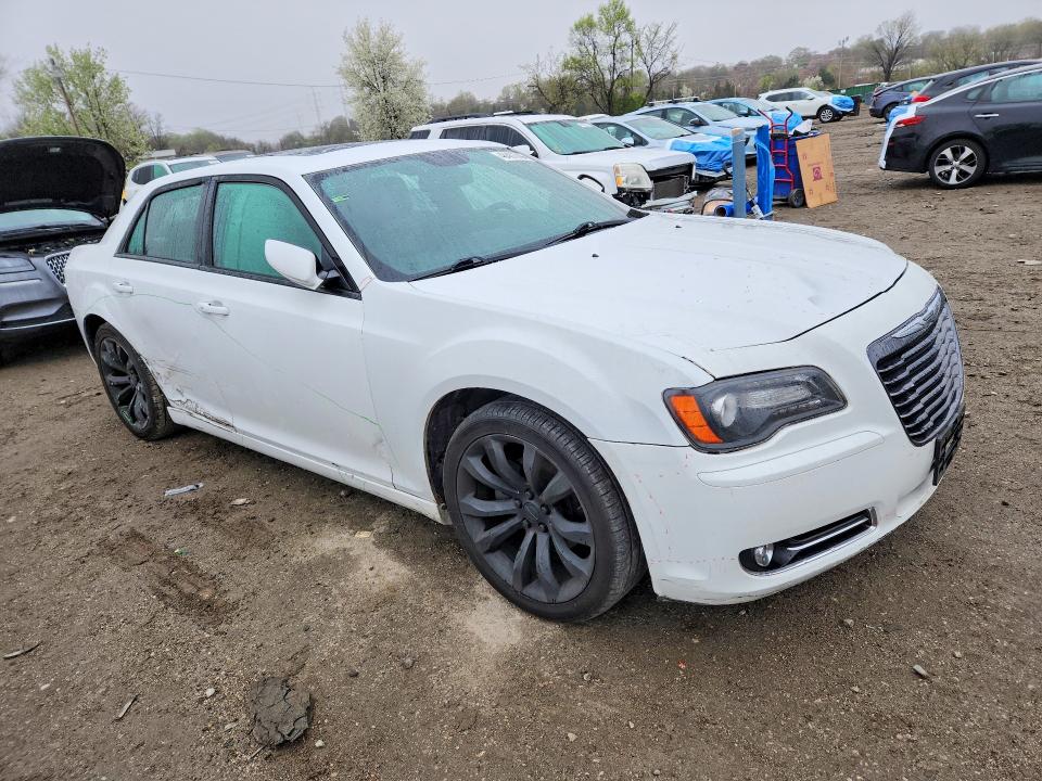 2014 Chrysler 300 მანქანა იყიდება აუქციონზე, vin: 2C3CCABG6EH309614, აუქციონის ნომერი: 48467016