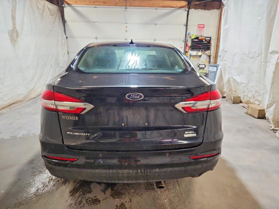 50216836 :رقم المزاد ، 3FA6P0CDXKR213809 vin ، 2019 Ford Fusion مزاد بيع