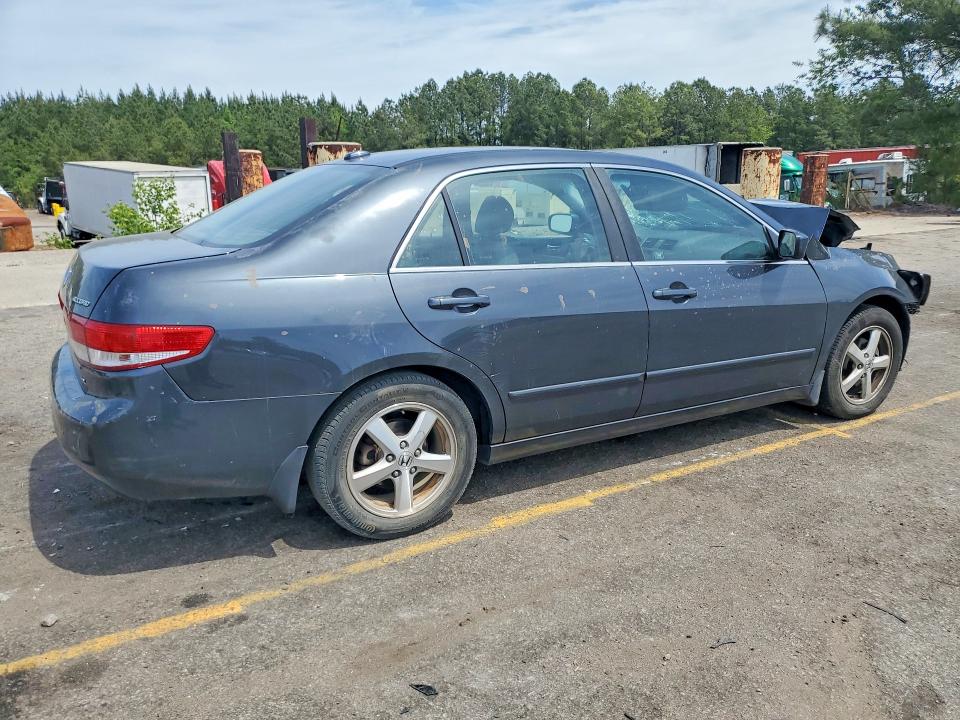 2004 Honda Accord მანქანა იყიდება აუქციონზე, vin: 1HGCM56804A136738, აუქციონის ნომერი: 49732156