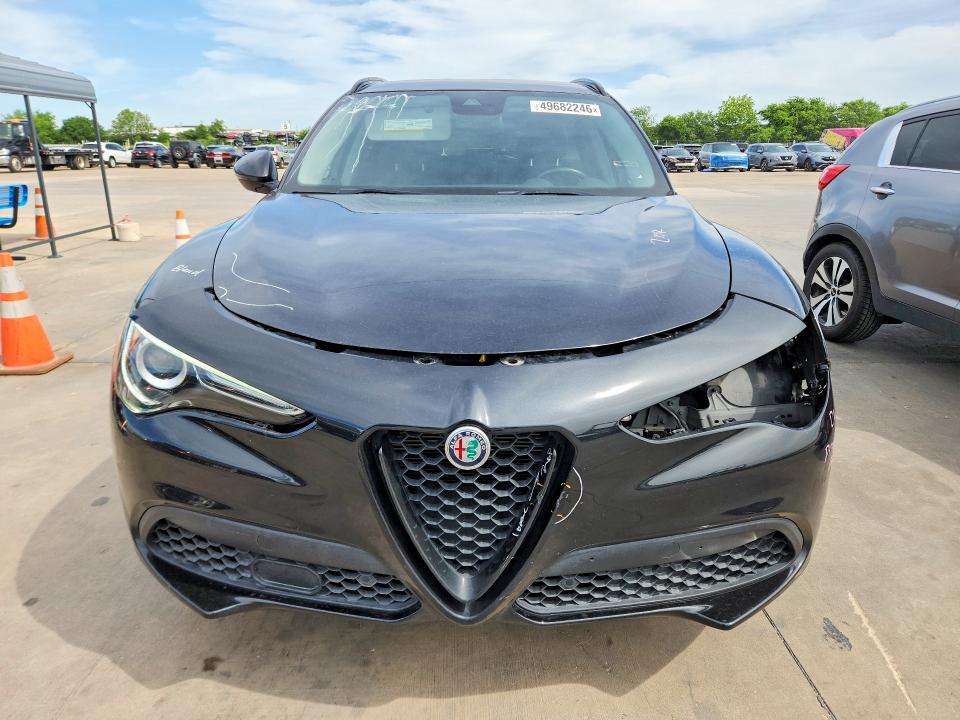 49682246 :رقم المزاد ، ZASPAJAN5M7D12217 vin ، 2021 Alfa Romeo Stelvio مزاد بيع