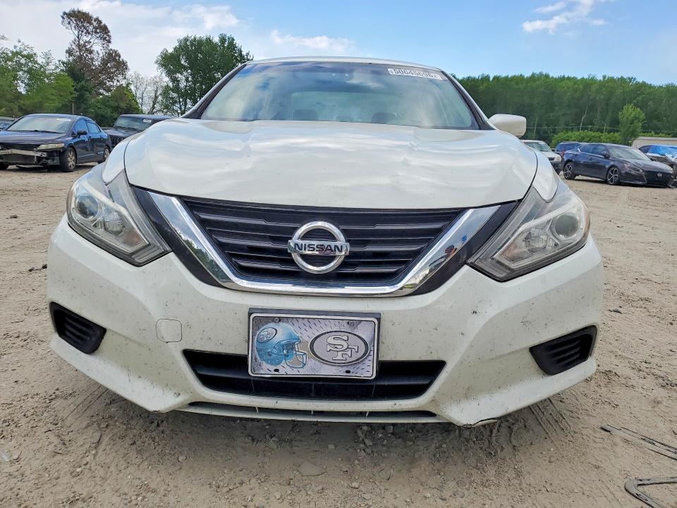 Продажа на аукционе авто 2017 Nissan Altima, vin: 1N4AL3AP6HC161624, номер лота: 50645696