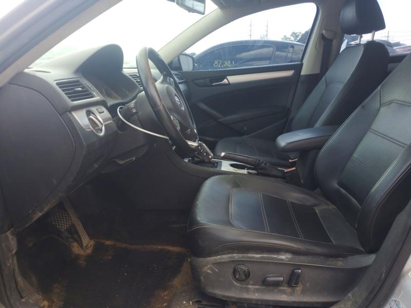50415526 :رقم المزاد ، 1VWBP7A30DC015931 vin ، 2013 Volkswagen Passat مزاد بيع