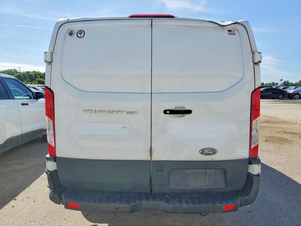 Продаж на аукціоні авто 2019 Ford Transit, vin: 1FTYR1YM2KKA16679, номер лоту: 53114836
