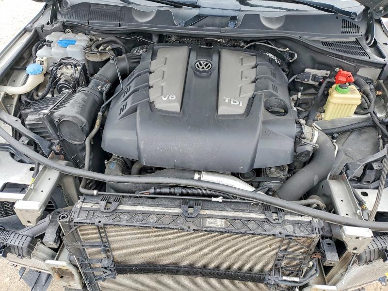 Продажа на аукционе авто 2015 Volkswagen Touareg, vin: WVGEP9BP4FD005540, номер лота: 51074646