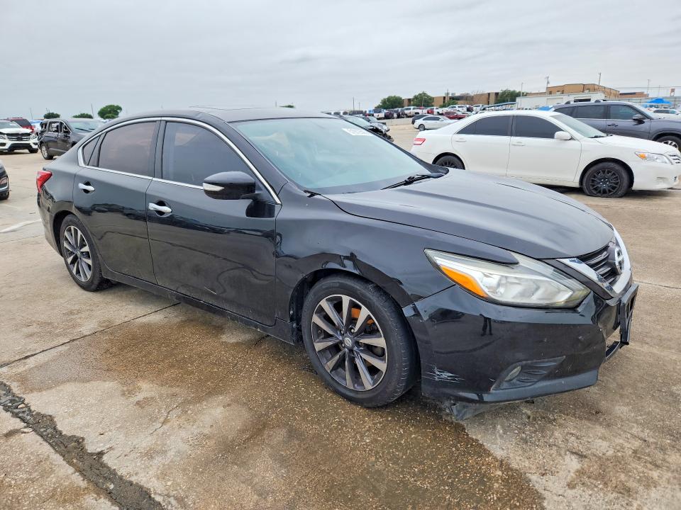 51972506 :رقم المزاد ، 1N4AL3AP0HC187748 vin ، 2017 Nissan Altima مزاد بيع
