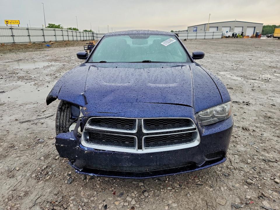 51552406 :رقم المزاد ، 2C3CDXBG4DH563319 vin ، 2013 Dodge Charger مزاد بيع