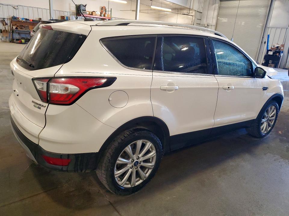 Продажа на аукционе авто 2017 Ford Escape, vin: 1FMCU9JD9HUC64776, номер лота: 50778086