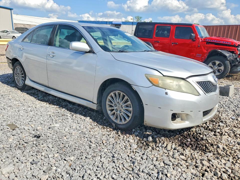 49893496 :رقم المزاد ، 4T1BF3EKXBU629405 vin ، 2011 Toyota Camry مزاد بيع