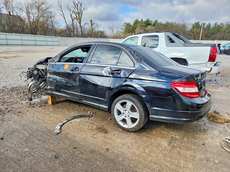 48880066 :رقم المزاد ، WDDGF8BB9BR172364 vin ، 2011 Mercedes-benz C مزاد بيع