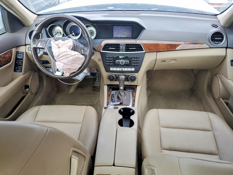 Продаж на аукціоні авто 2014 Mercedes-benz C, vin: WDDGF4HB1ER309656, номер лоту: 45857306