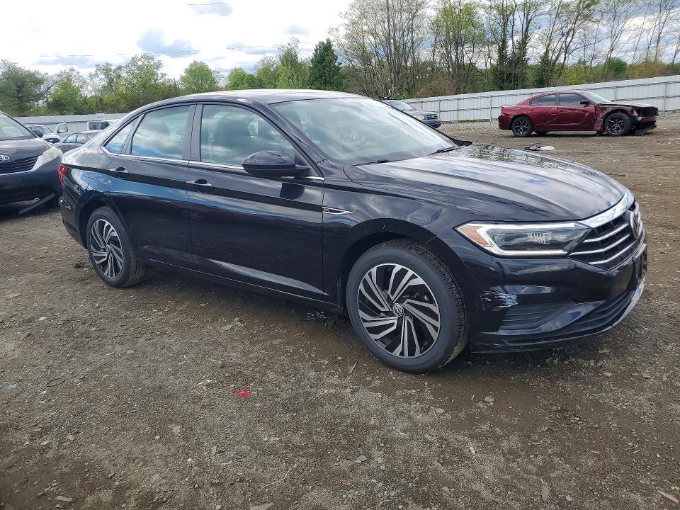 Продажа на аукционе авто 2021 Volkswagen Jetta, vin: 3VWE57BU4MM012331, номер лота: 51824316