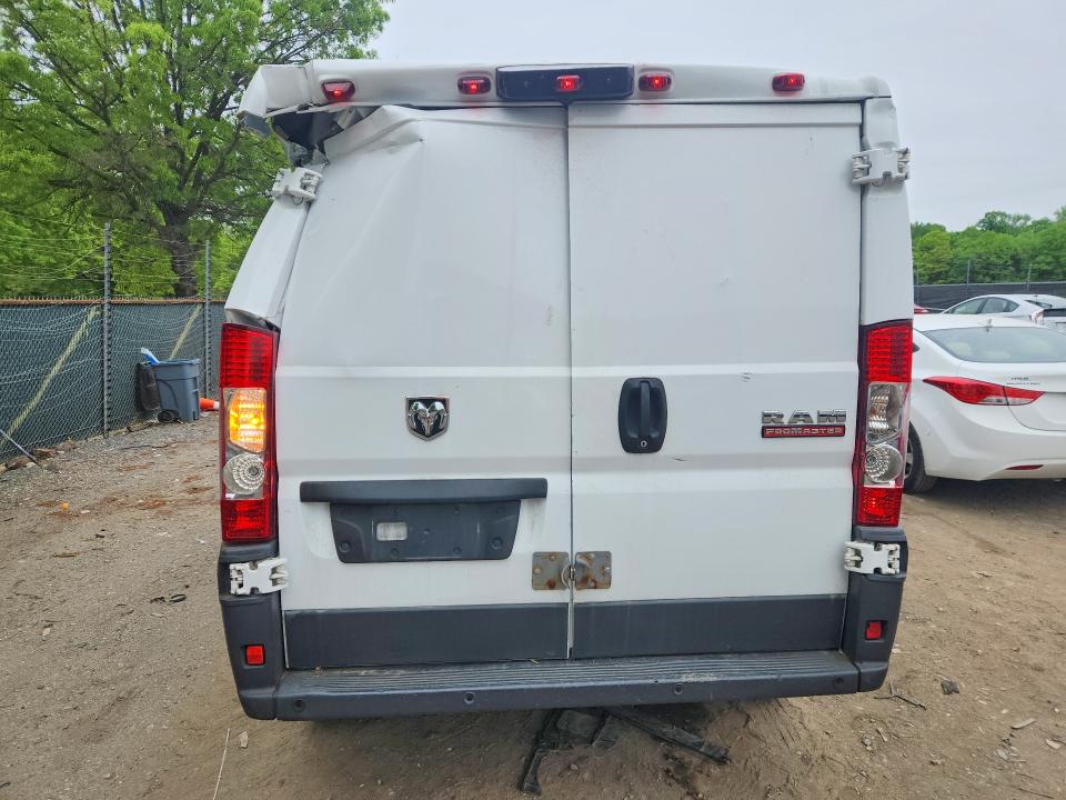 2018 Ram Promaster 1500 მანქანა იყიდება აუქციონზე, vin: 3C6TRVAG0JE108582, აუქციონის ნომერი: 51504636