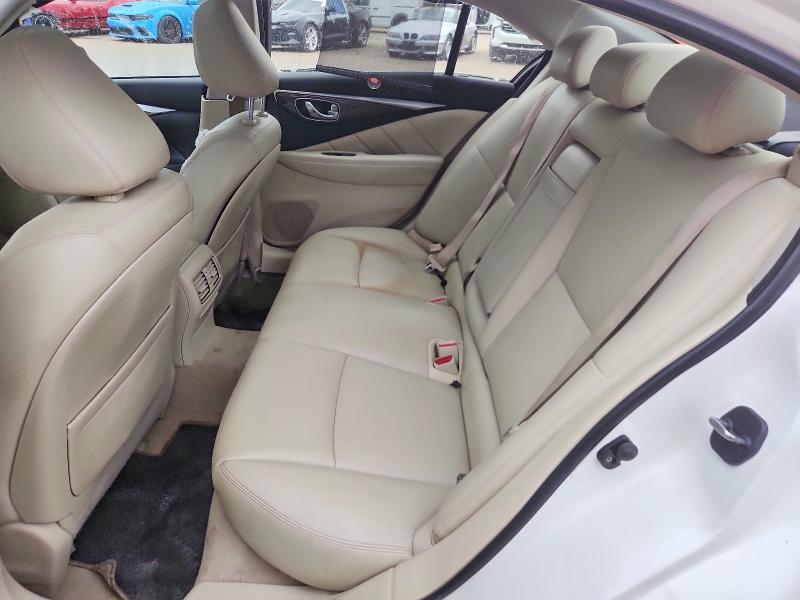 51213276 :رقم المزاد ، JN1EV7AP1JM351895 vin ، 2018 Infiniti Q50 مزاد بيع
