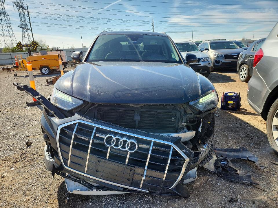 50577476 :رقم المزاد ، WA1BAAFY6M2055503 vin ، 2021 Audi Q5 مزاد بيع