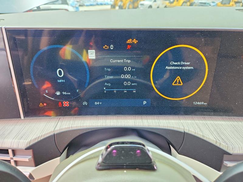 2025 Hyundai Santa Fe მანქანა იყიდება აუქციონზე, vin: 5NMP5DGL1SH108539, აუქციონის ნომერი: 50058006
