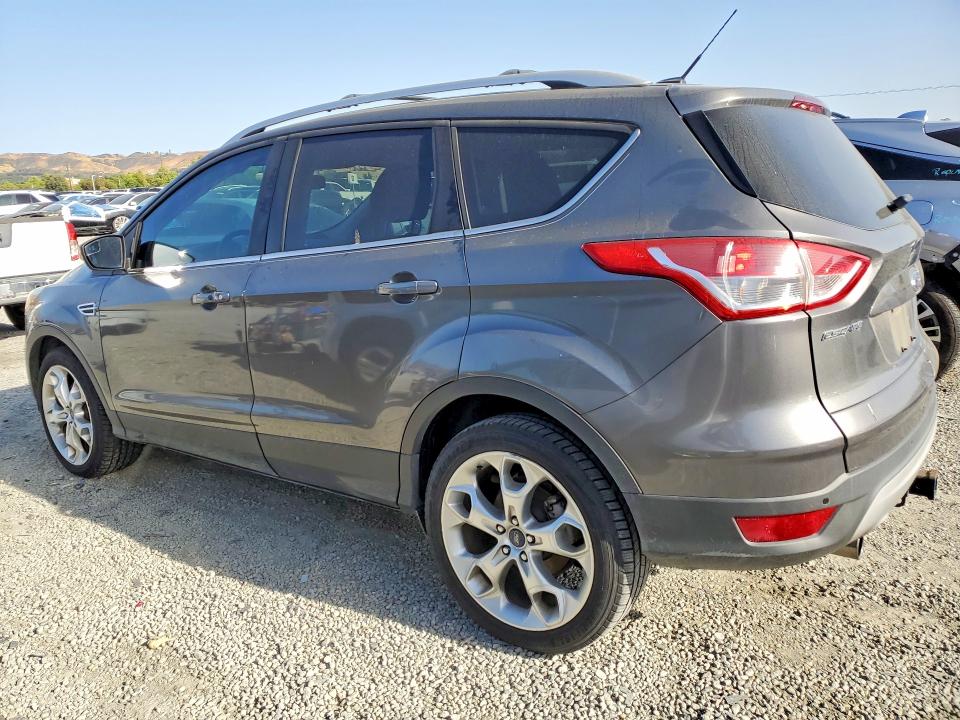 2013 Ford Escape მანქანა იყიდება აუქციონზე, vin: 1FMCU9J99DUB97084, აუქციონის ნომერი: 49668946