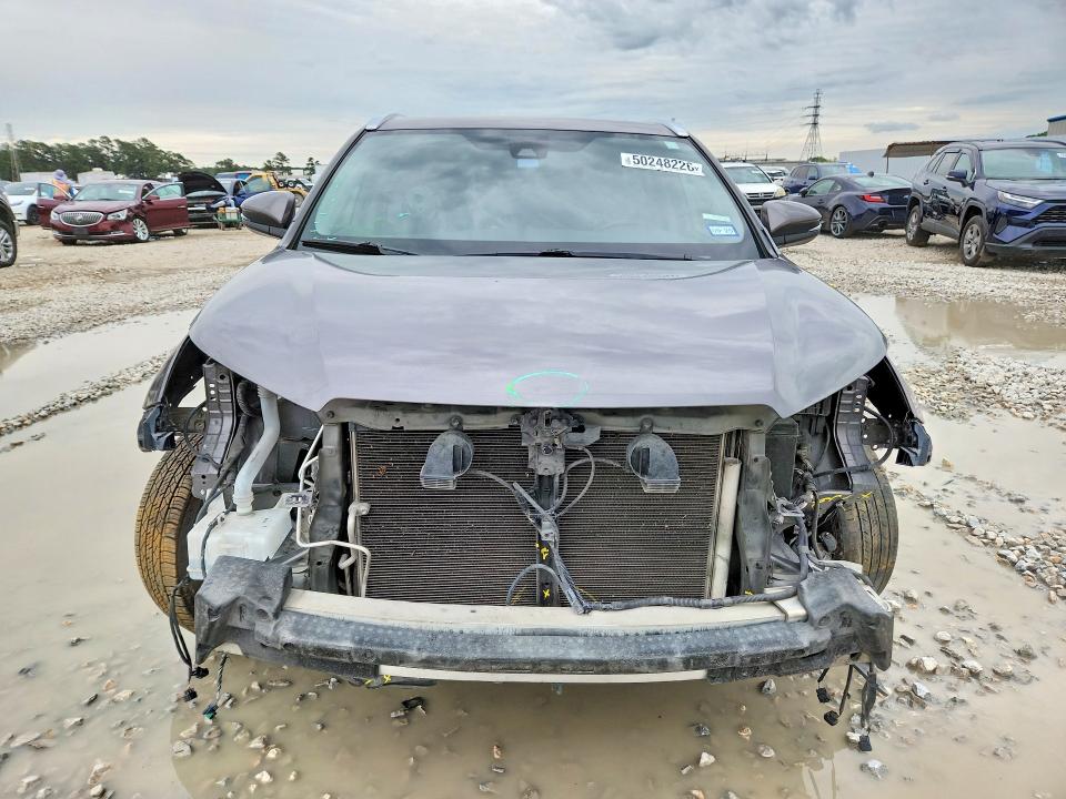 2019 Toyota Highlander მანქანა იყიდება აუქციონზე, vin: 5TDKZRFH3KS569537, აუქციონის ნომერი: 50248226