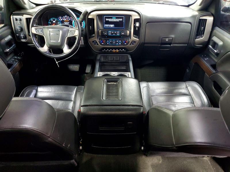 49605196 :رقم المزاد ، 1GT12UEY0JF113918 vin ، 2018 Gmc Sierra مزاد بيع