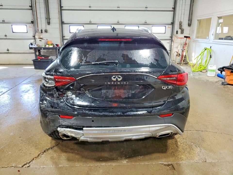 2017 Infiniti Qx30 მანქანა იყიდება აუქციონზე, vin: SJKCH5CR8HA032842, აუქციონის ნომერი: 50280126