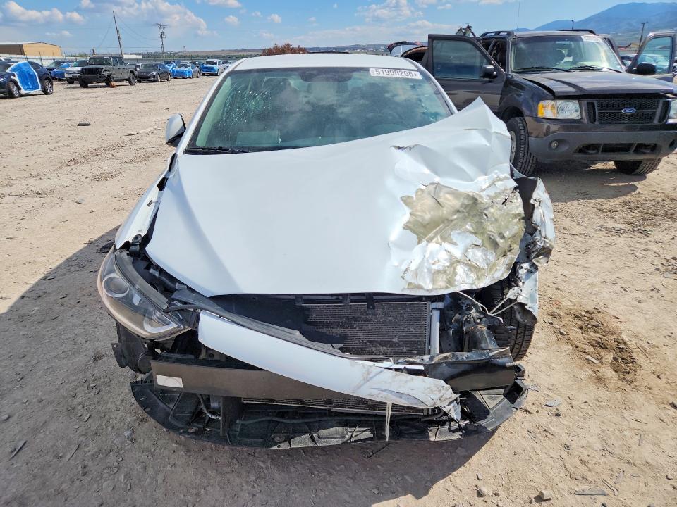 Продажа на аукционе авто 2018 Hyundai Elantra, vin: 5NPD84LF4JH221154, номер лота: 51990266