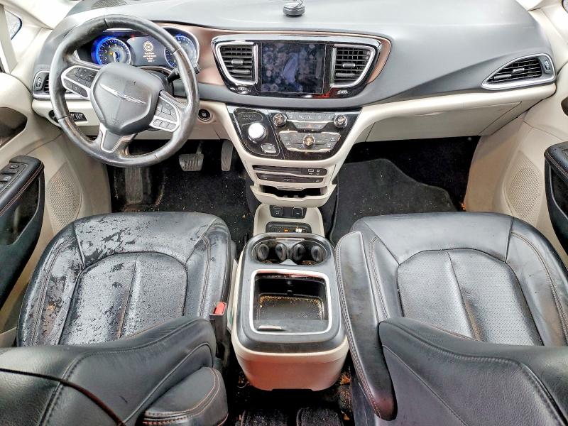 49389216 :رقم المزاد ، 2C4RC1EG7KR523373 vin ، 2019 Chrysler Pacifica مزاد بيع