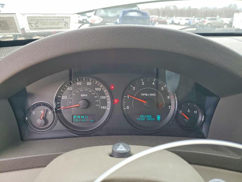 49071186 :رقم المزاد ، 1J4GR48K15C648979 vin ، 2005 Jeep Grand Cherokee مزاد بيع