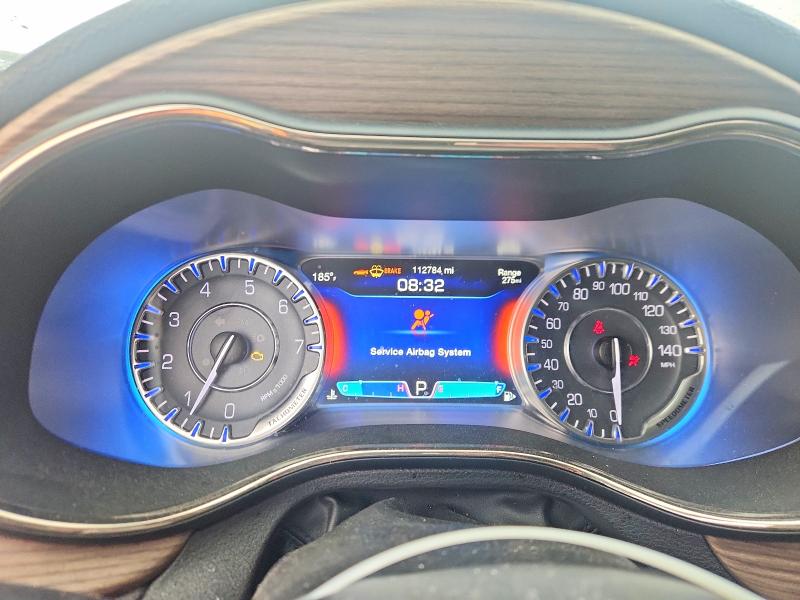 50853106 :رقم المزاد ، 1C3CCCEG9FN589500 vin ، 2015 Chrysler 200 مزاد بيع