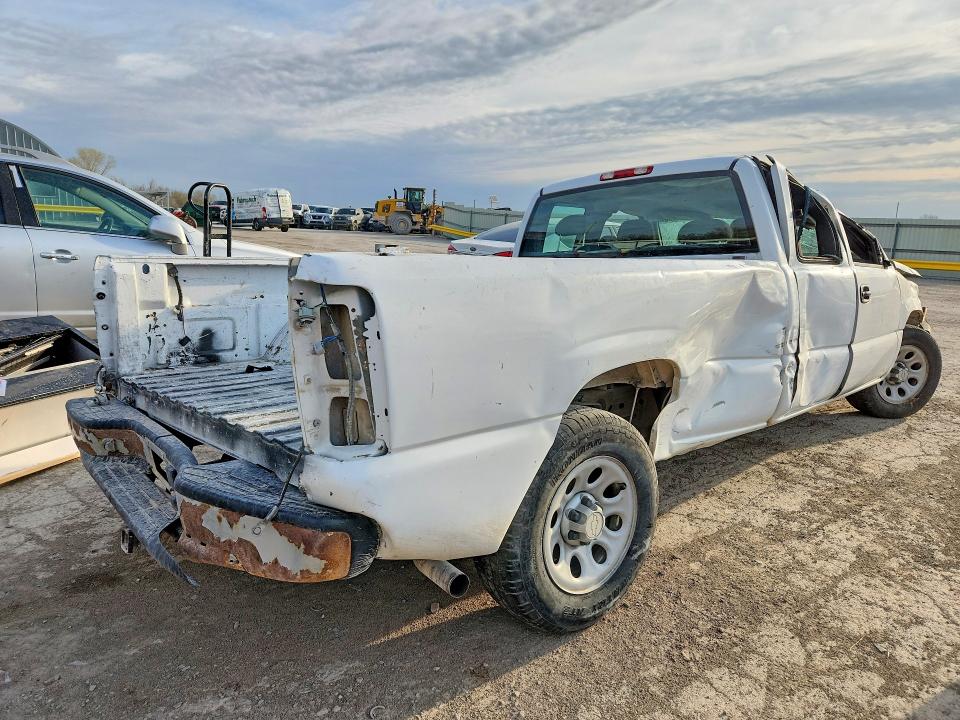 48352636 :رقم المزاد ، 1GCEC19Z36E251594 vin ، 2006 Chevrolet Silverado مزاد بيع