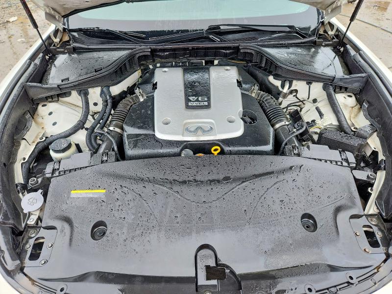 51771666 :رقم المزاد ، JN1BY1AR2FM560904 vin ، 2015 Infiniti Q70 مزاد بيع