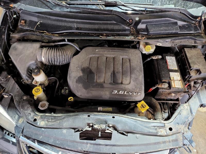 2015 Chrysler Town & Country მანქანა იყიდება აუქციონზე, vin: 2C4RC1BG2FR618014, აუქციონის ნომერი: 48577276