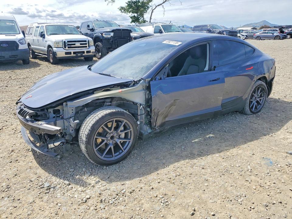 49821136 :رقم المزاد ، 5YJ3E1EA6PF686384 vin ، 2023 Tesla Model 3 مزاد بيع