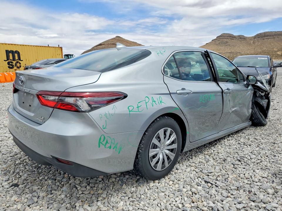 Продажа на аукционе авто 2024 Toyota Camry, vin: 4T1C31AK1RU071140, номер лота: 51412086