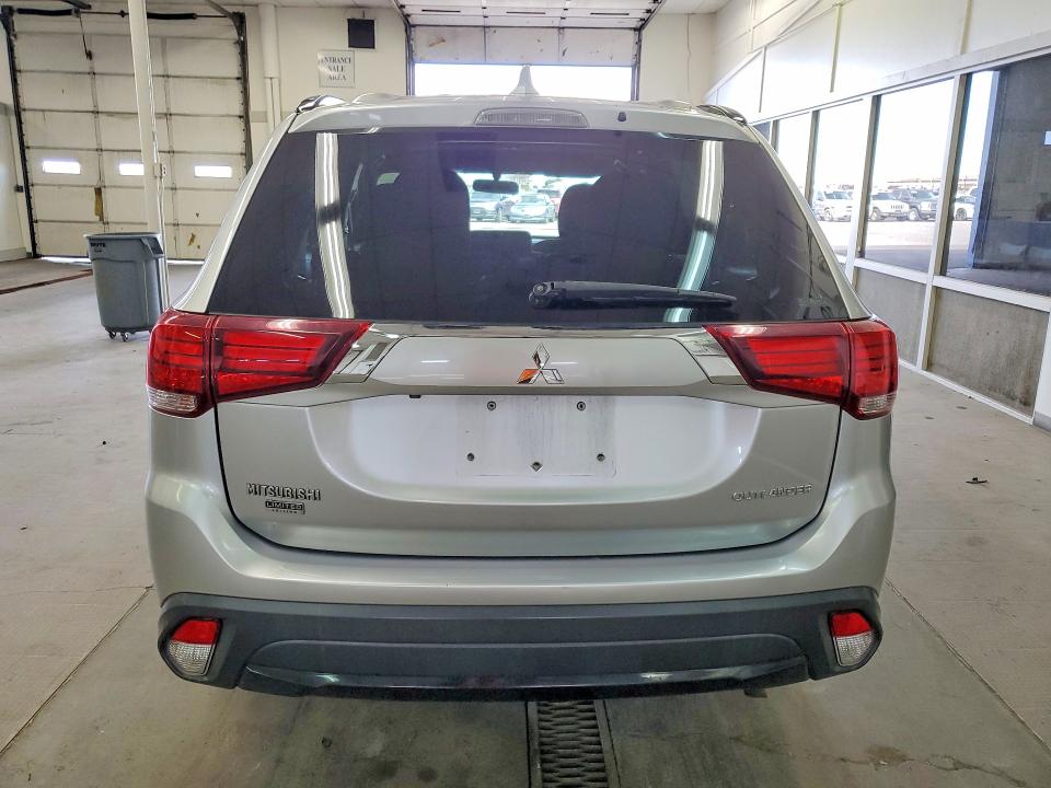 Aukcja sprzedaży 2018 Mitsubishi Outlander, vin: JA4AZ3A31JZ031396, numer aukcji: 48600406