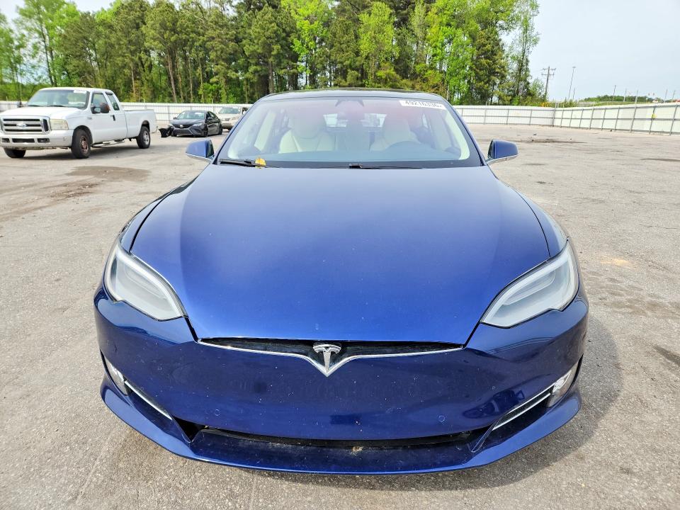 2018 Tesla Model S მანქანა იყიდება აუქციონზე, vin: 5YJSA1E22JF283980, აუქციონის ნომერი: 49216336