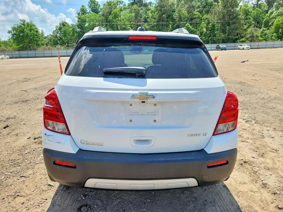 2015 Chevrolet Trax მანქანა იყიდება აუქციონზე, vin: KL7CJLSB8FB076828, აუქციონის ნომერი: 49613686