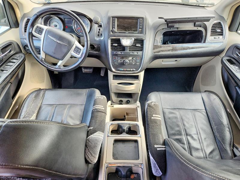 48044676 :رقم المزاد ، 2C4RC1BG6FR589097 vin ، 2015 Chrysler Town & Country مزاد بيع
