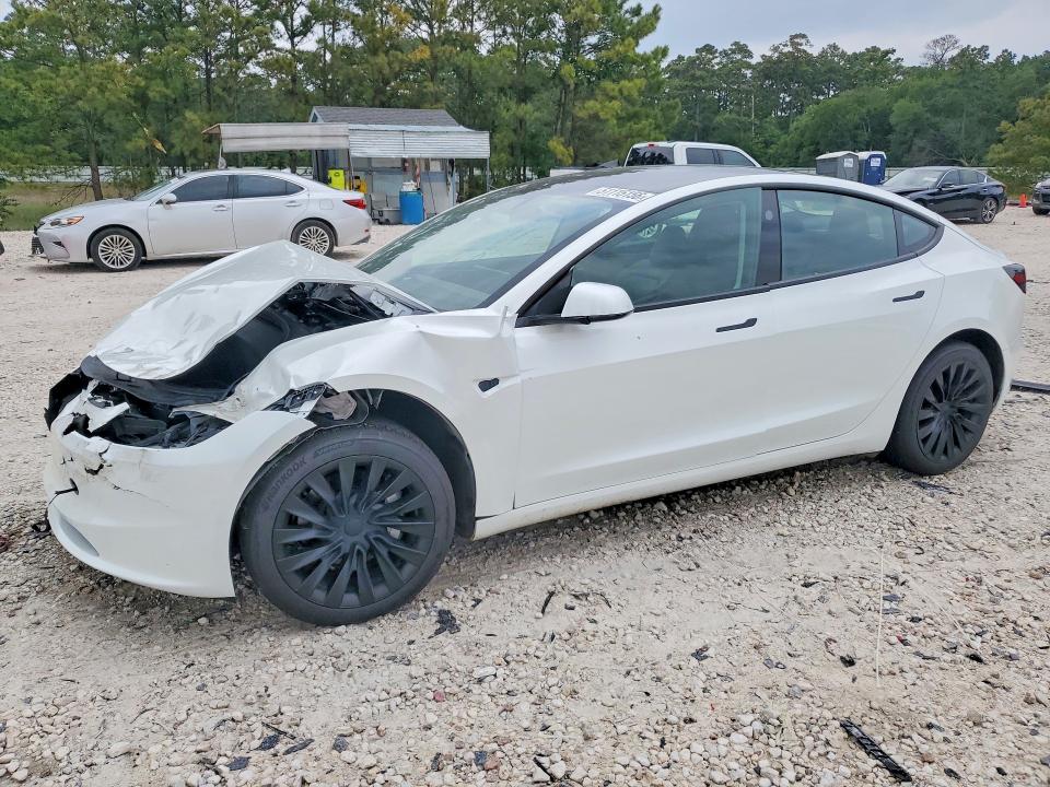 51115156 :رقم المزاد ، 5YJ3E1EA5SF979153 vin ، 2025 Tesla Model 3 مزاد بيع