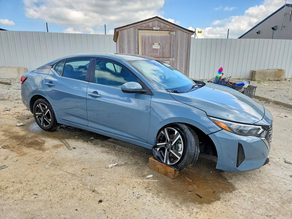 51502636 :رقم المزاد ، 3N1AB8CV4RY330119 vin ، 2024 Nissan Sentra مزاد بيع