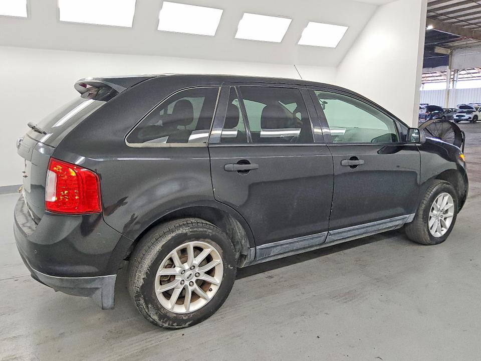 55807986 :رقم المزاد ، 2FMDK3GC9EBB07014 vin ، 2014 Ford Edge مزاد بيع