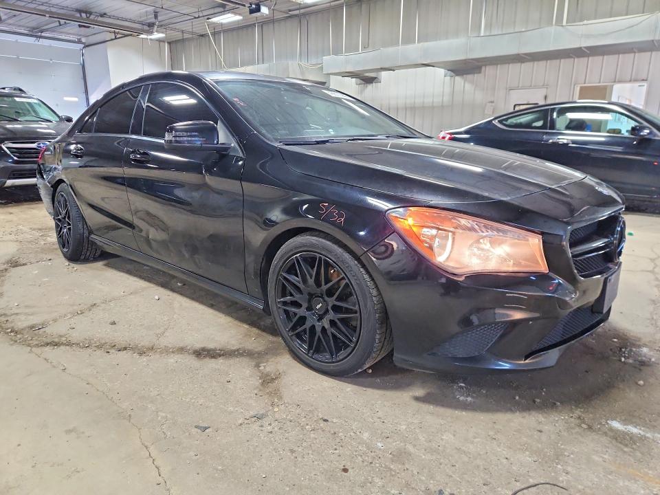 49811446 :رقم المزاد ، WDDSJ4GB0EN122040 vin ، 2014 Mercedes-benz Cla مزاد بيع