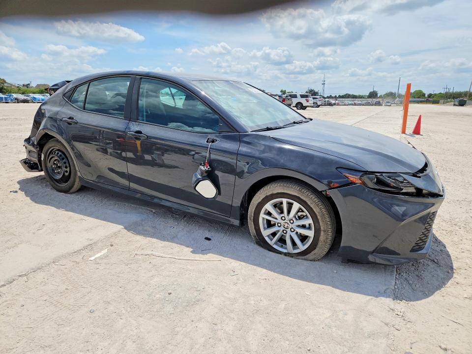 Продаж на аукціоні авто 2026 Toyota Camry, vin: 4T1DAACK2TU693728, номер лоту: 51968736