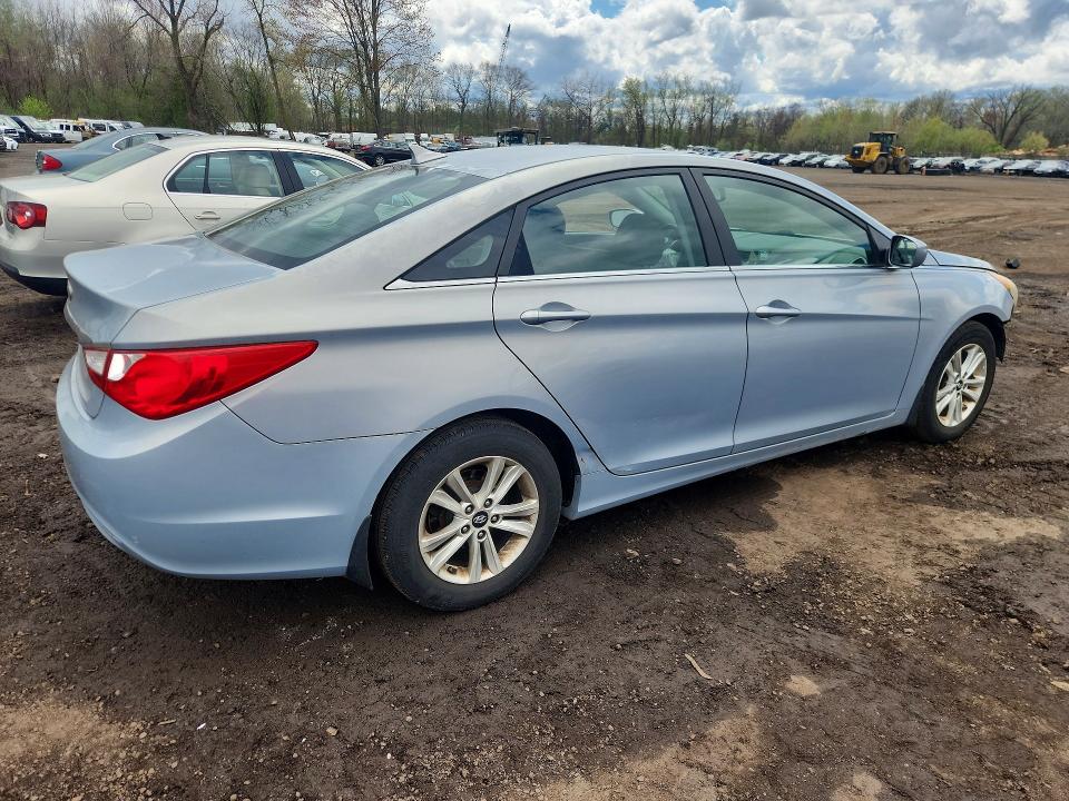 2011 Hyundai Sonata მანქანა იყიდება აუქციონზე, vin: 5NPEB4ACXBH200163, აუქციონის ნომერი: 50351566