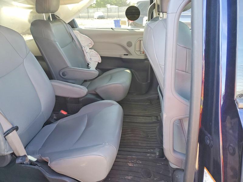 Продажа на аукционе авто 2023 Toyota Sienna, vin: 5TDJSKFC2PS106405, номер лота: 49291216