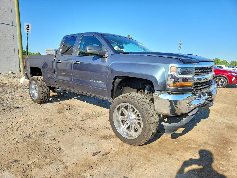 Продажа на аукционе авто 2018 Chevrolet Silverado, vin: 1GCVKREC0JZ182433, номер лота: 51456906