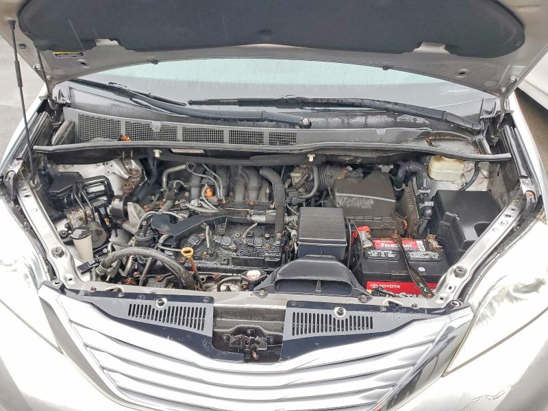 Aukcja sprzedaży 2017 Toyota Sienna, vin: 5TDKZ3DC6HS782155, numer aukcji: 51831776